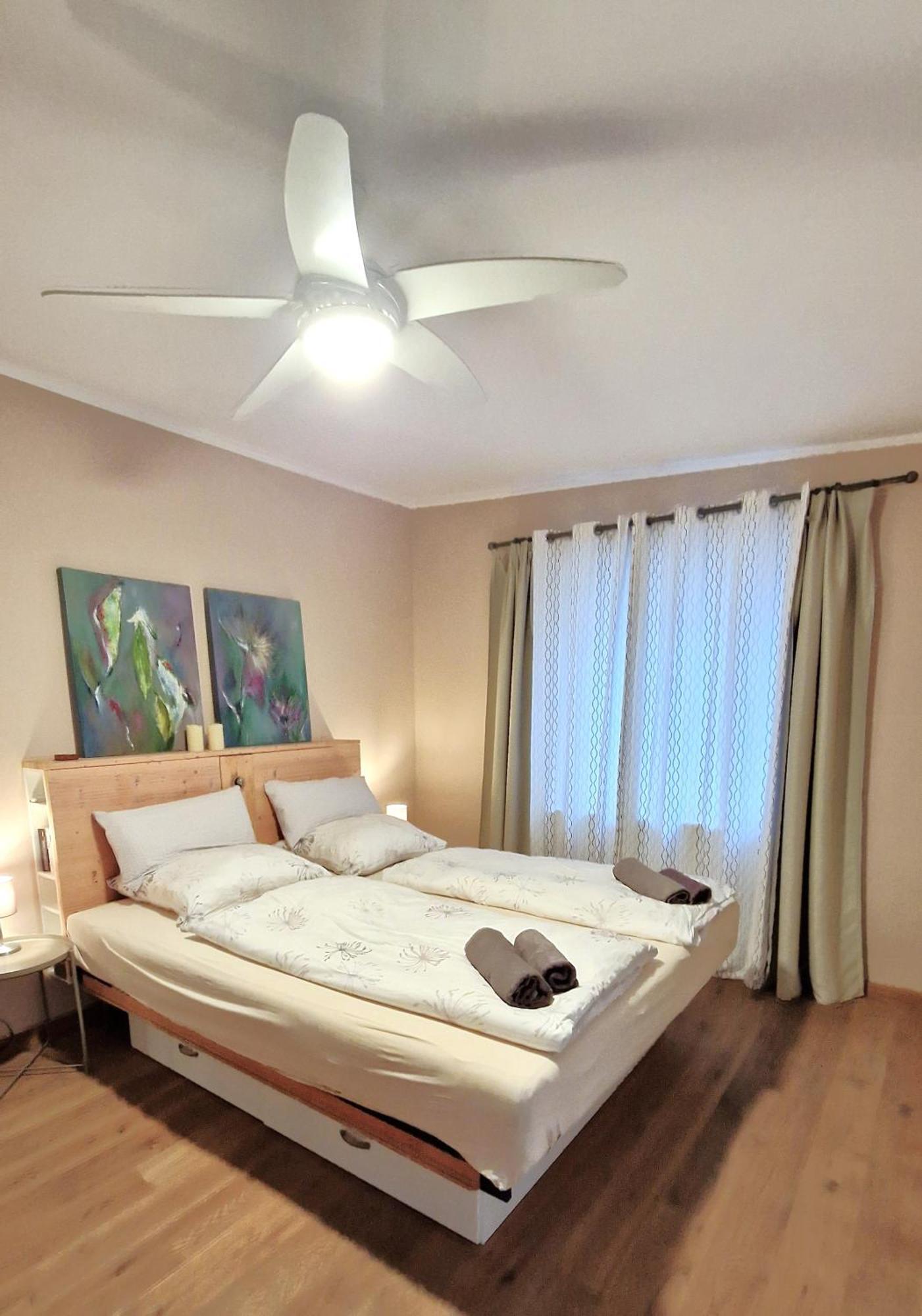 Wohnung Mit Sauna, Garten & Schwimmteich Bietigheim-Bissingen Bagian luar foto